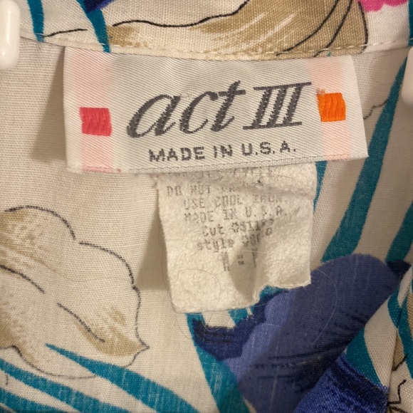 Act III Vintage Floral Hawaiian Shirt - Picture 2 of 2